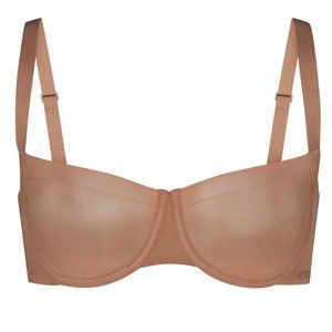 Skims No Show Unlined Balconette Bra in Jasper